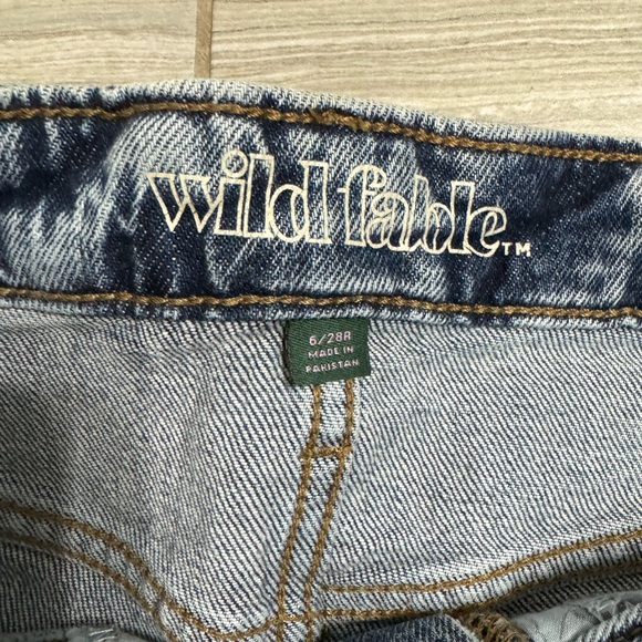 Wild Fable High Rise Acid Wash Cotton Denim Blue Jean Shorts- Size 6 - Picture 3 of 8